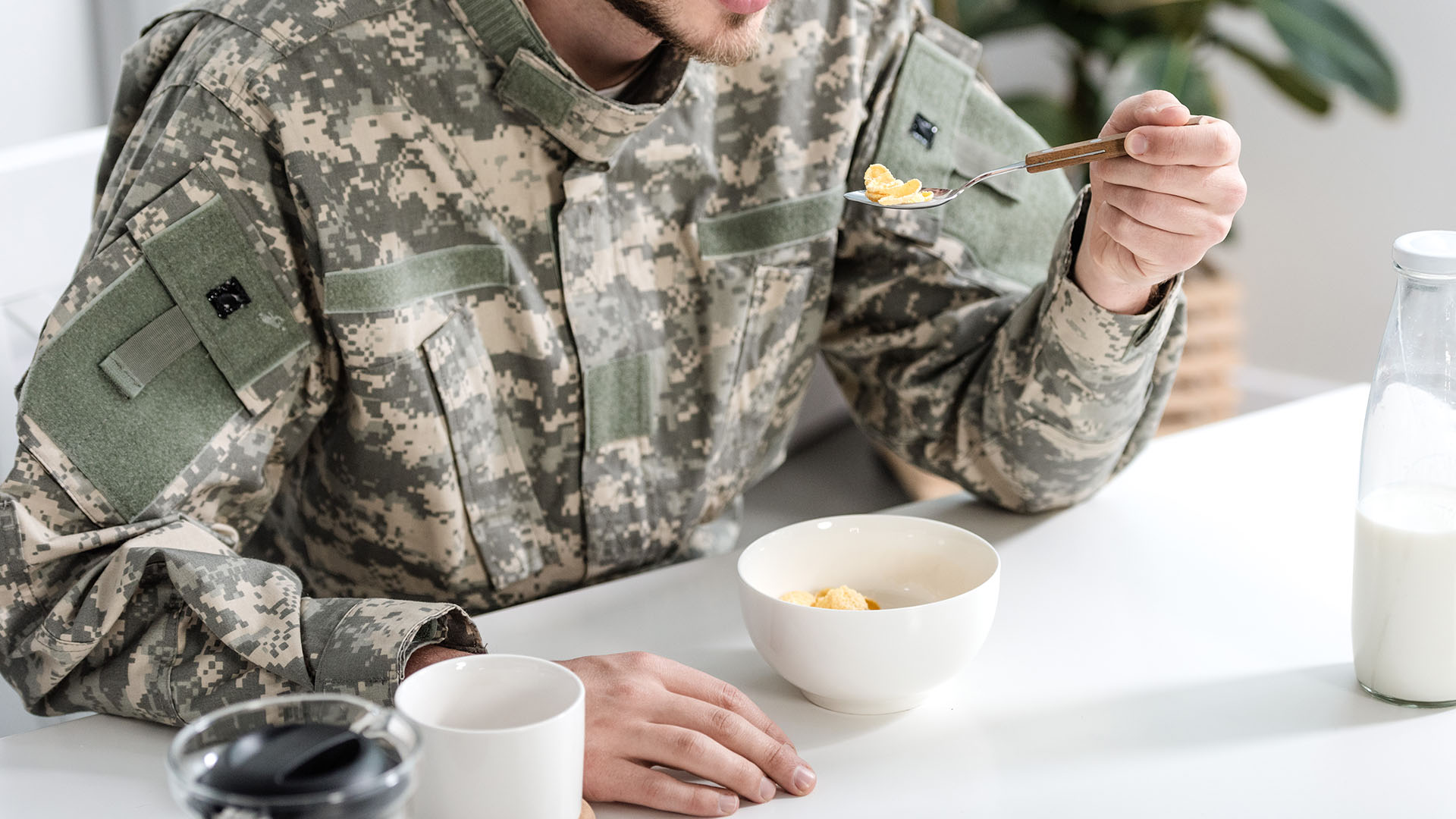 visita-nutrizionale-militari-cristian-scuderi-1